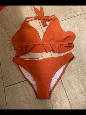Cupshe Rust Orange Ruffled Halter Bikini Top